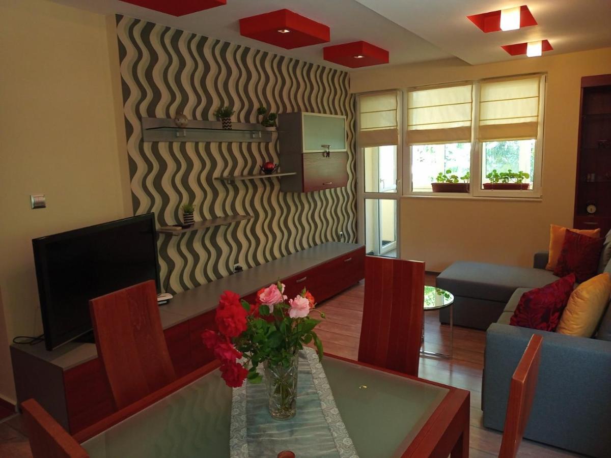 Sunrise Arena Apartment By Hsm Burgas Luaran gambar