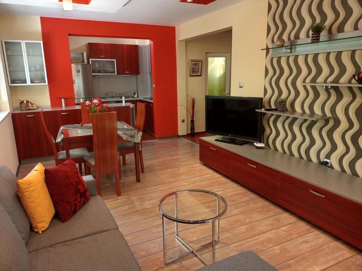 Sunrise Arena Apartment By Hsm Burgas Luaran gambar